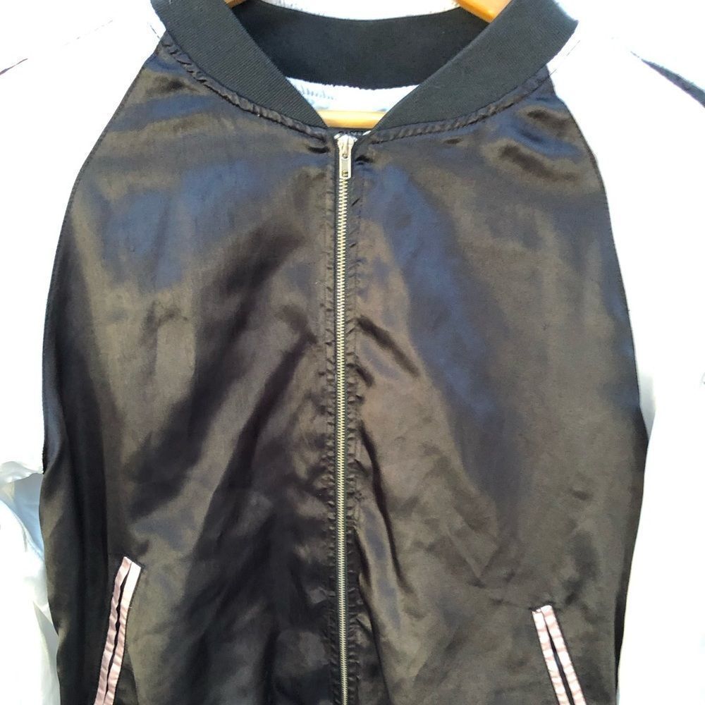 Casting La Jacket - image 3